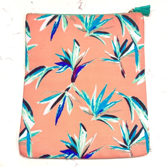 Anthropologie Pink and Green Faux Leather Fold Over Reversible Clutch NWOT - Picture 4 of 11